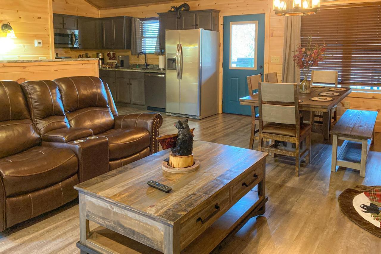The Lazy Bear Βίλα Pigeon Forge Εξωτερικό φωτογραφία