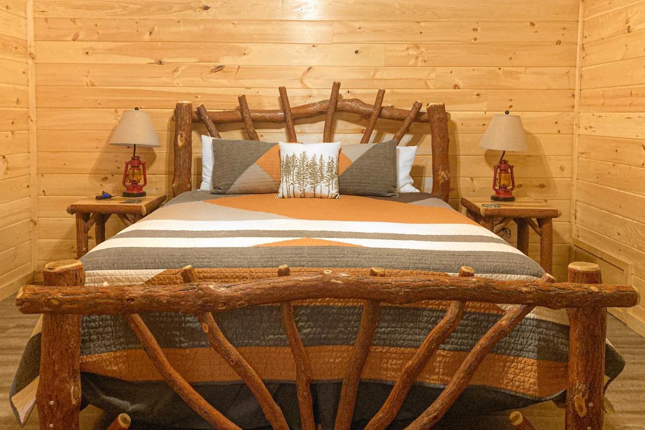 The Lazy Bear Βίλα Pigeon Forge Εξωτερικό φωτογραφία