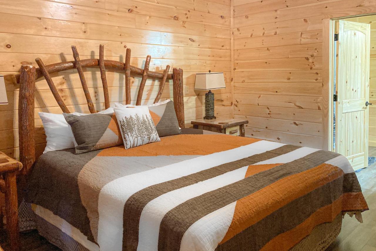 The Lazy Bear Βίλα Pigeon Forge Εξωτερικό φωτογραφία